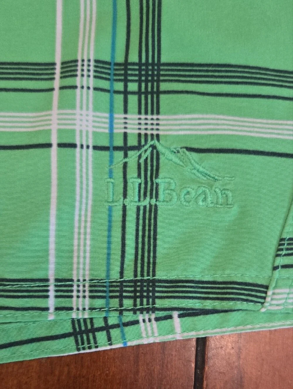 L.L. Bean Green Plaid Men’s Swim Board Shorts